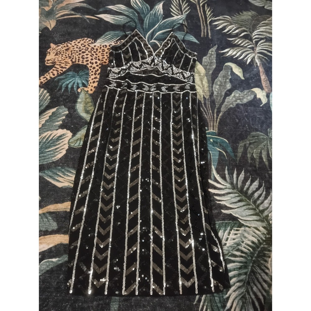 Express Womens Sz S Black Silver Sequin Spaghetti Strap V Neck MIDI Dress New